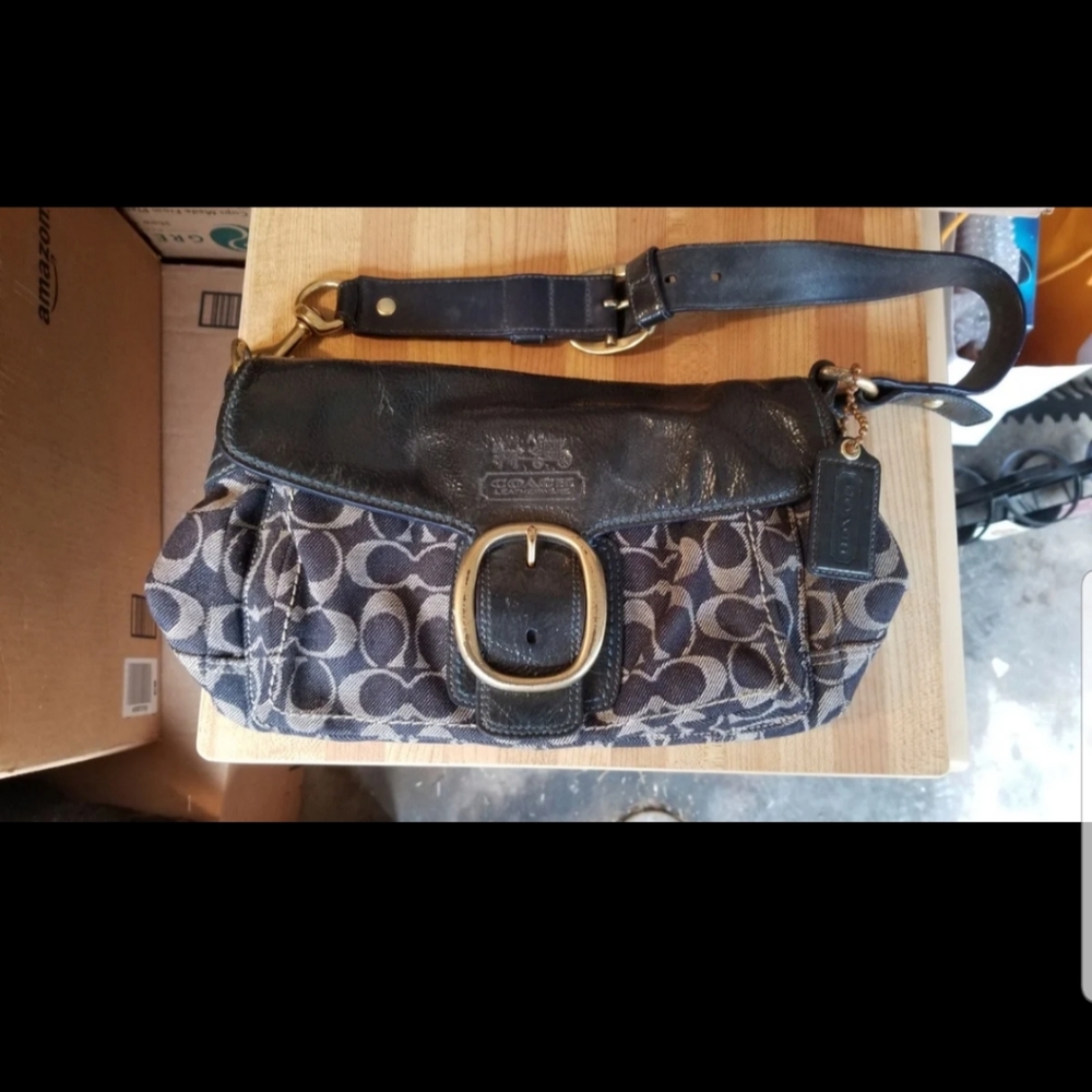 Coach purse